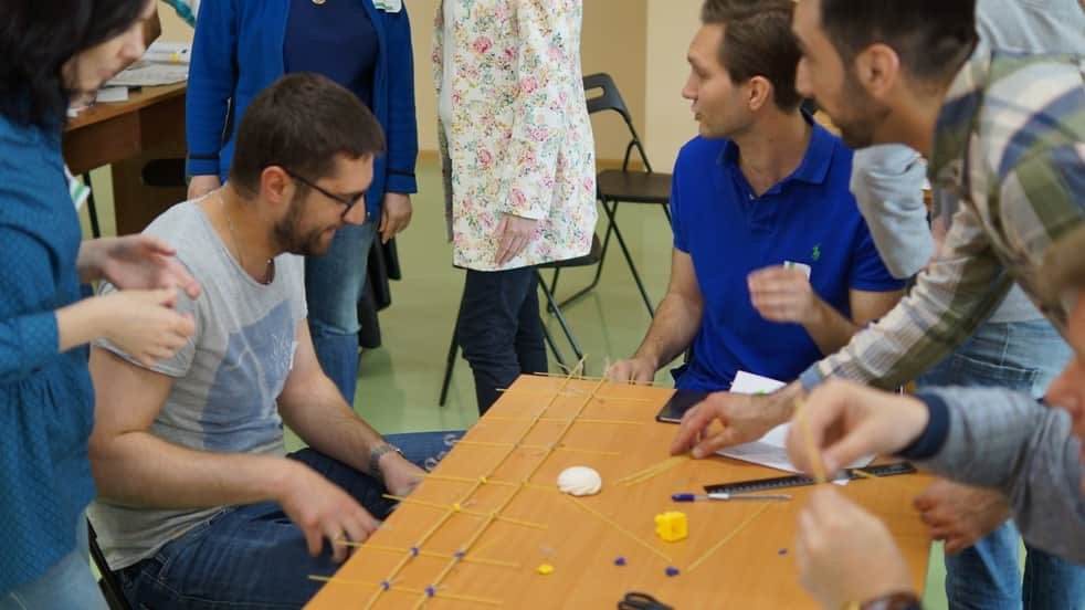 командообразующая деловая игра