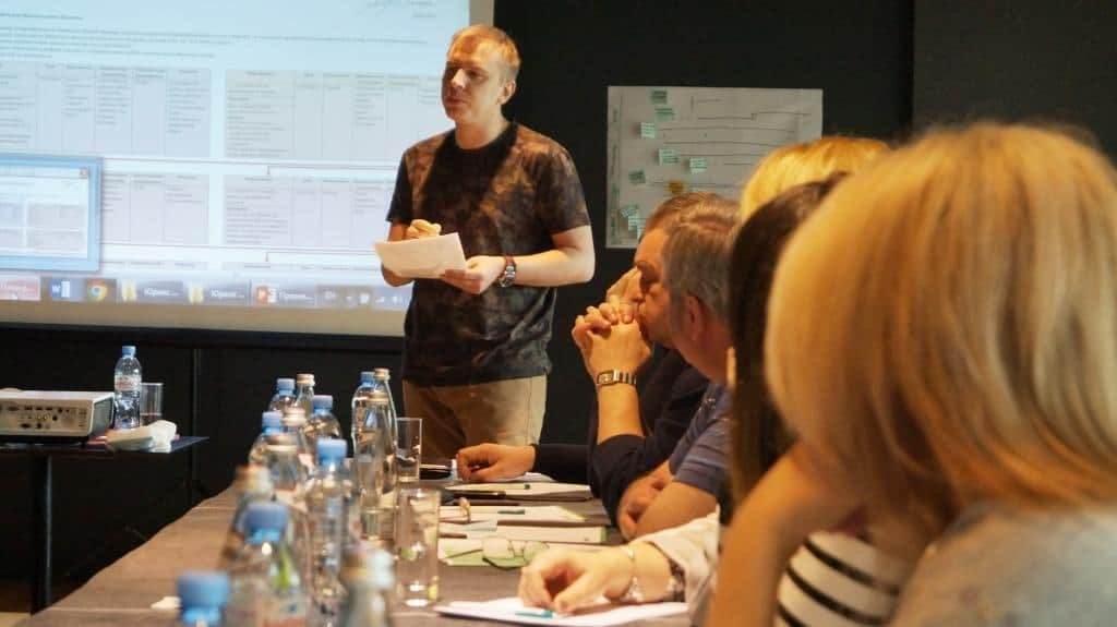 обсуждение стратегии