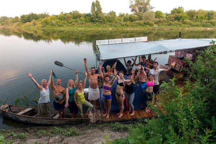 команда к отплытию готова