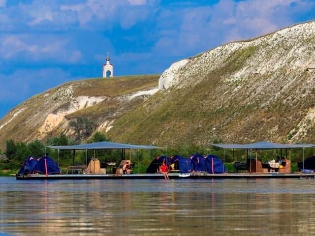 корпоративное мероприятие на плотах